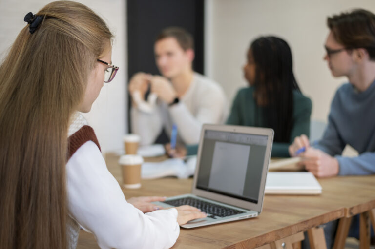 Kidsmania Academy – Formazione e sicurezza